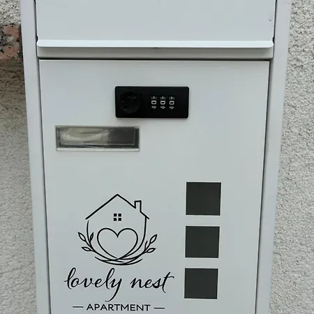 Lovely Nest Apartma *
